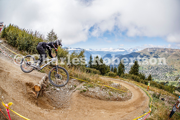 20260911_0129_crobertson