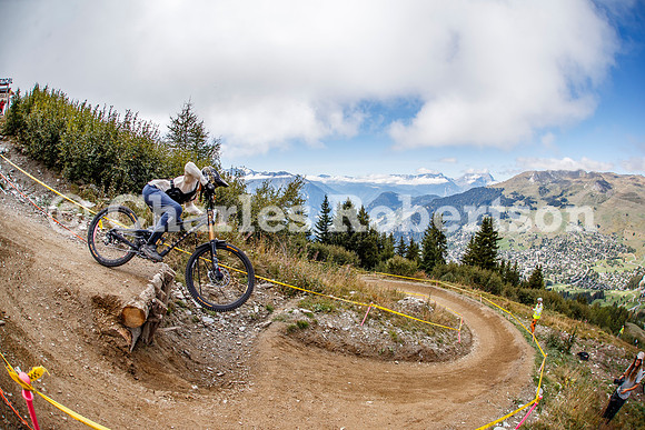 20260911_0254_crobertson