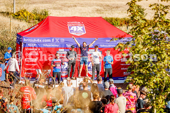 20260920_0376_crobertson