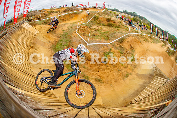 20260919_0662_crobertson