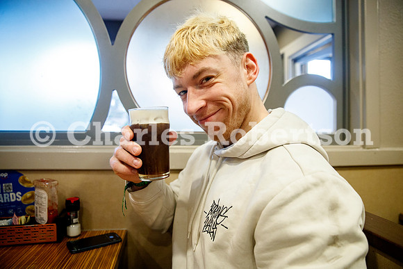 20231121_0007_crobertson