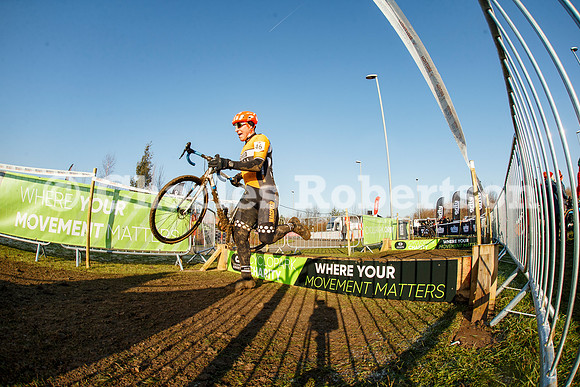 20250111_1739_crobertson