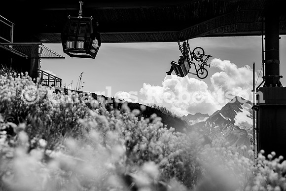 20240725_0054_crobertson
