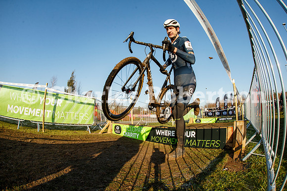 20250111_1642_crobertson