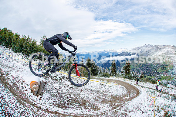 20240914_0044_crobertson