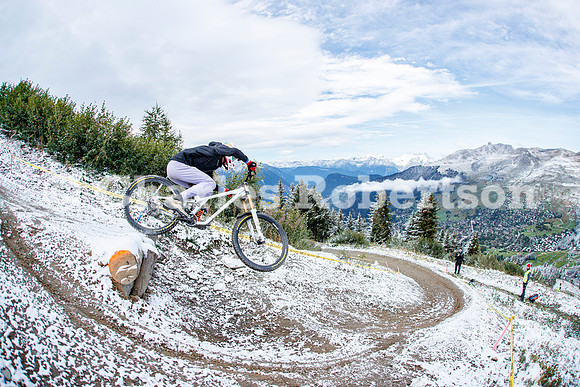 20240914_0038_crobertson