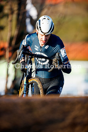 20250111_1240_crobertson